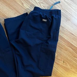 Size large FIG scrubs